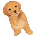 Labrador bébé jouant 18 cm