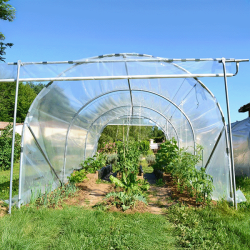 Serre-tunnel-pieds-droits-Bastide-4-m-pas-a-1-m