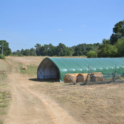 Abri tunnel largeur 9.20 m sans façade