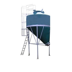 Silo monobloc cône déporté surélevée 5.60 m³ sur fond blanc