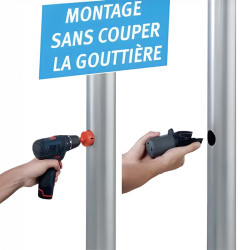 Montage du collecteur Speedy Eco sans découper la gouttière, perceuse en main