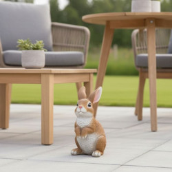 Décoration de terrasse de balcon lapin réaliste