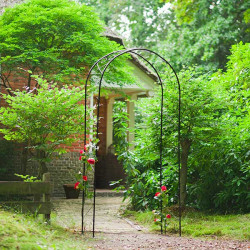 Pergola arche décor volutes en acier galvanisé