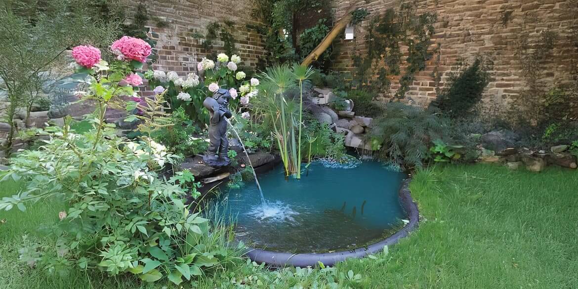 Comment Cacher Les Bords D'un Bassin Préformé Comment installer un bassin préformé ? - Guide 2025