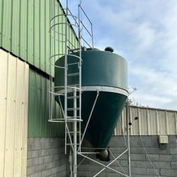 Silo à grain pour stockage de céréales